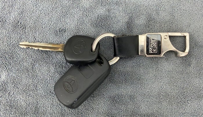 2012 Toyota Etios Liva GD, Diesel, Manual, 94,952 km, Key Close Up
