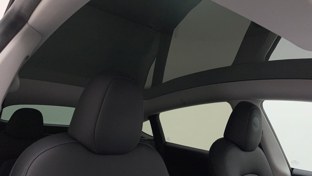 Interior Sunroof/Moonroof