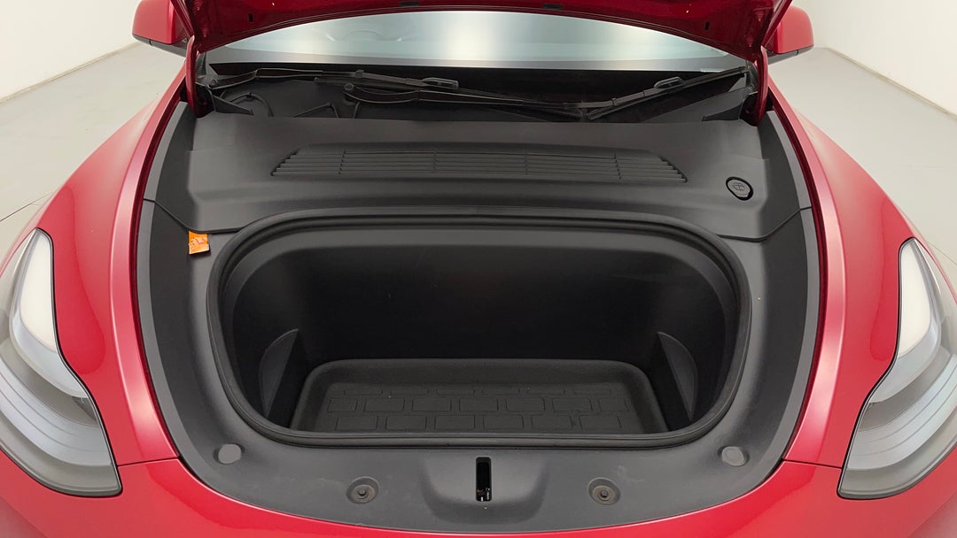 Open Bonnet (Engine)