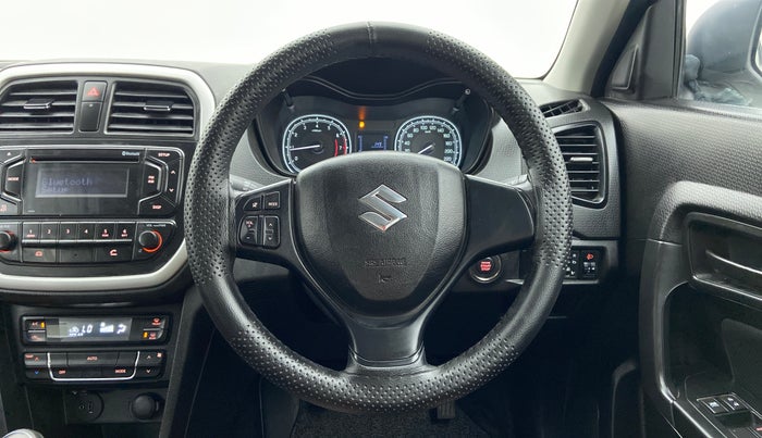 2022 Maruti Vitara Brezza VXI, Petrol, Manual, 8,977 km, Steering Wheel Close Up