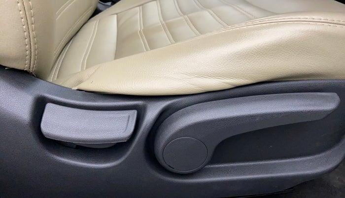2017 Hyundai Verna 1.6 SX VTVT, Petrol, Manual, 27,190 km, Driver Side Adjustment Panel