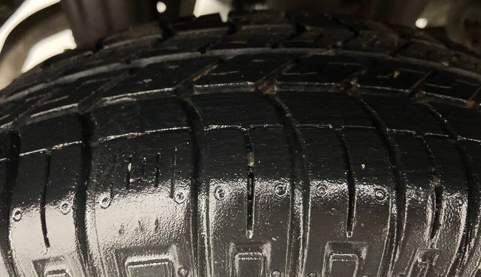 2015 Maruti Alto 800 LXI, Petrol, Manual, 23,355 km, Right Rear Tyre Tread
