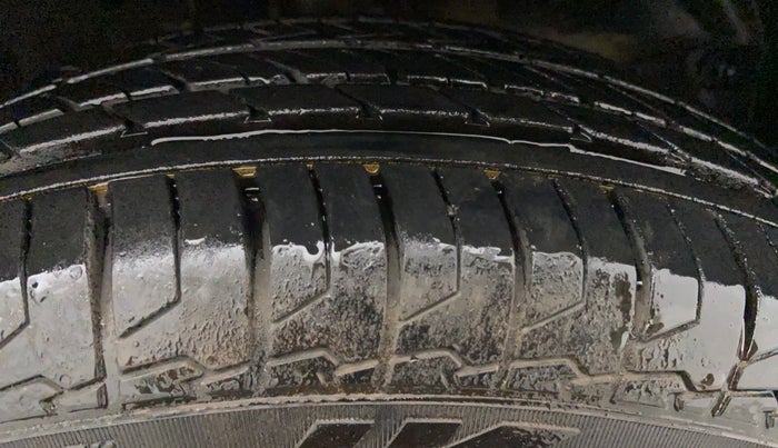 2013 Honda City V MT PETROL, Petrol, Manual, 25,617 km, Right Front Tyre Tread