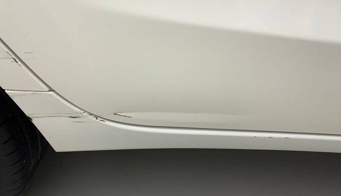 2021 Maruti Baleno ZETA PETROL 1.2, Petrol, Manual, 34,377 km, Right rear door - Minor scratches