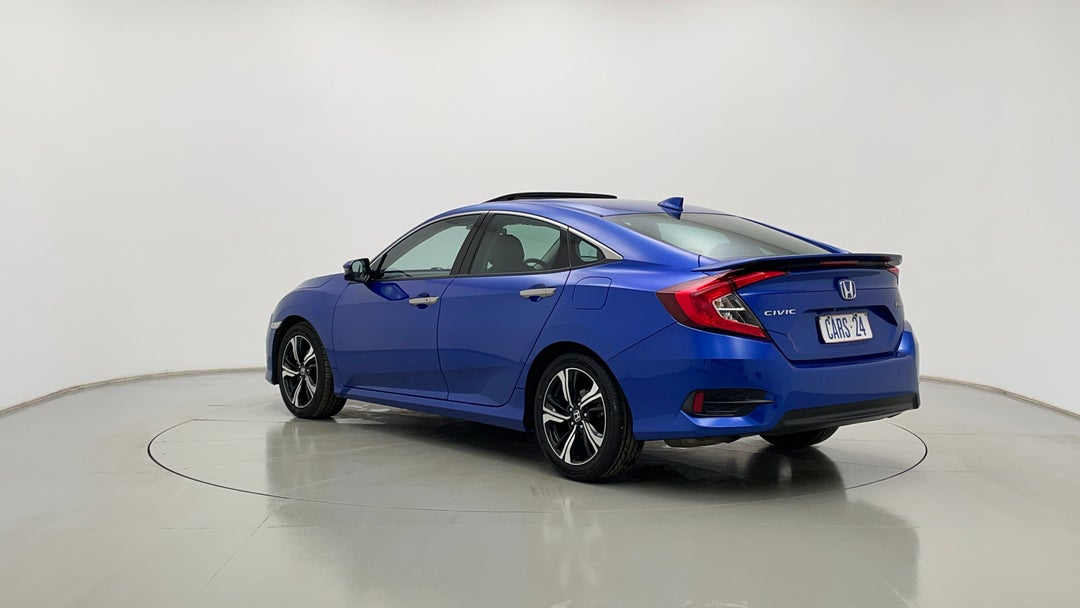 Left Back Diagonal (45- Degree) View