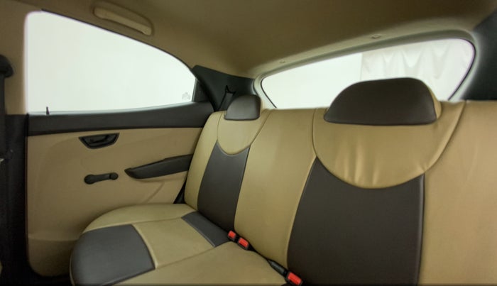 2015 Hyundai Eon ERA PLUS, Petrol, Manual, 50,751 km, Right Side Rear Door Cabin