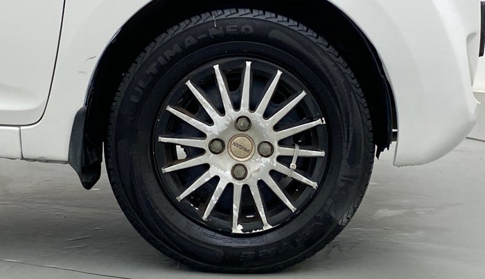 2015 Hyundai Eon ERA PLUS, Petrol, Manual, 50,751 km, Right Front Wheel