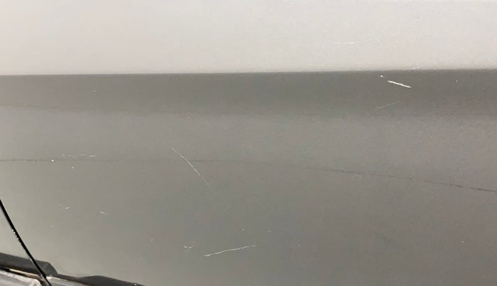 2015 Maruti Alto K10 VXI, Petrol, Manual, 76,570 km, Rear left door - Minor scratches
