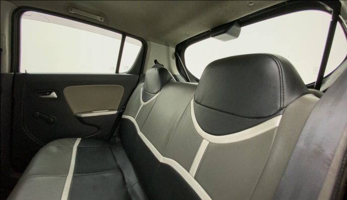 2015 Maruti Alto K10 VXI, Petrol, Manual, 76,702 km, Right Side Rear Door Cabin