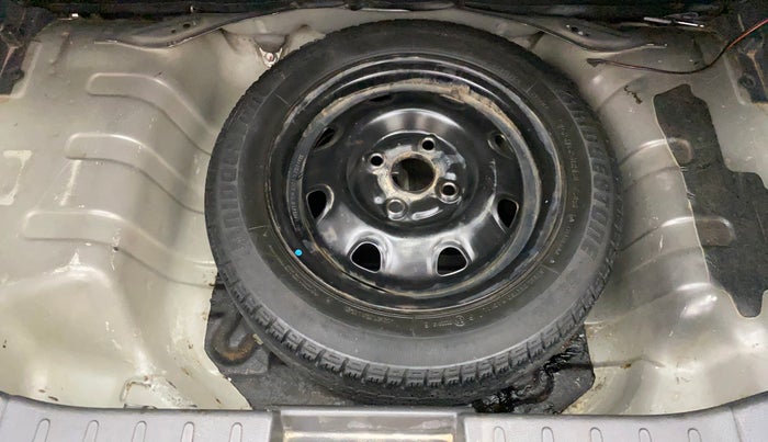 2015 Maruti Alto K10 VXI, Petrol, Manual, 76,570 km, Spare Tyre