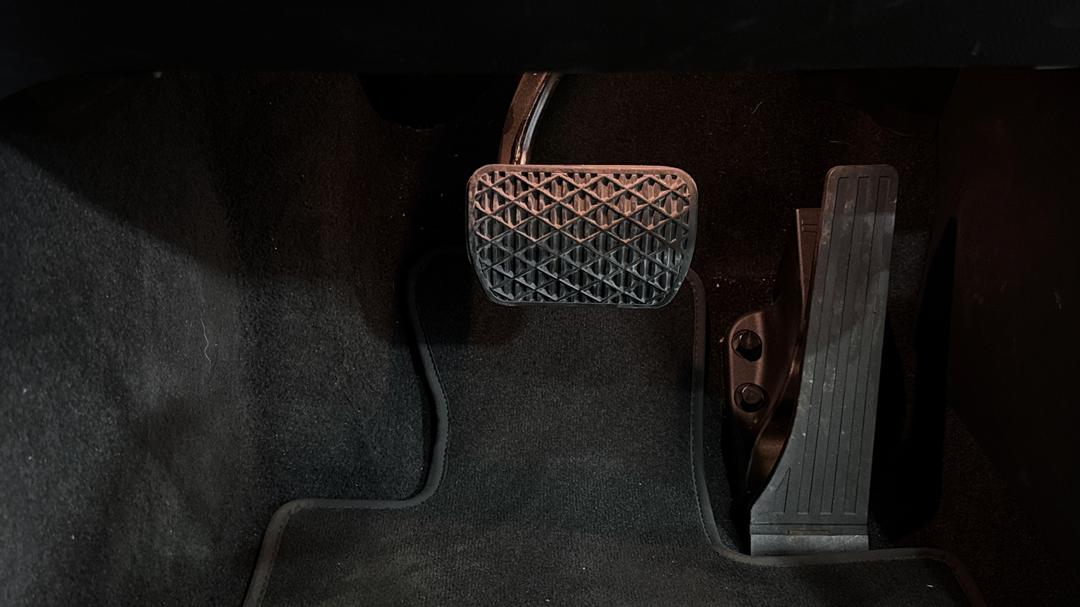 2019 Mercedes-benz C200 C200, Automatic, 71945 km, Pedals and Footmat