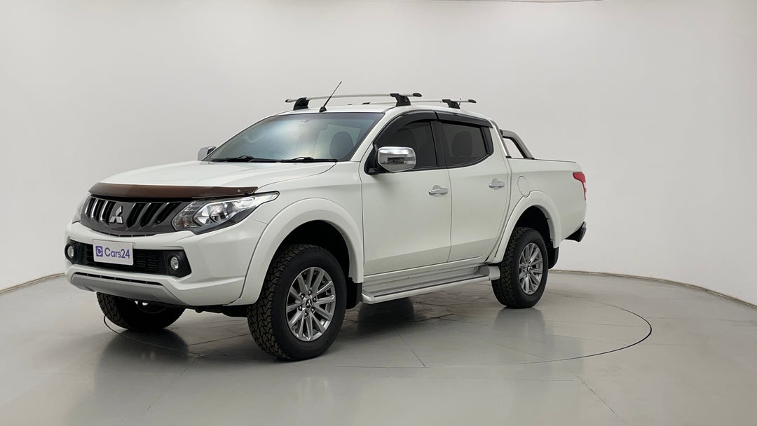 Left Front Diagonal (45- Degree) View