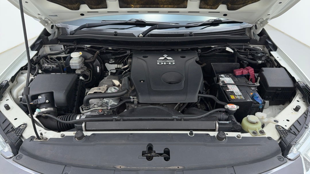 Open Bonnet (Engine)