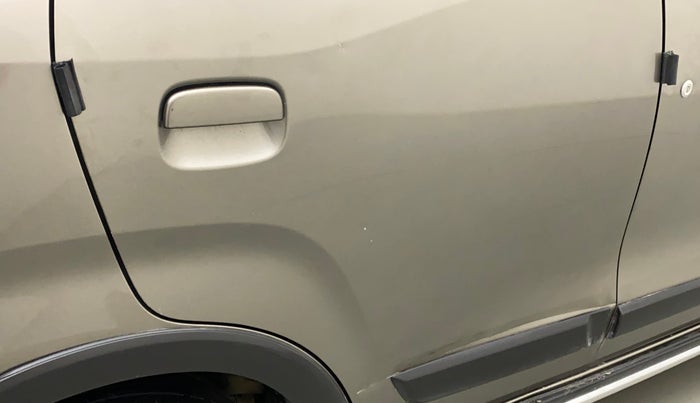 2019 Maruti New Wagon-R ZXI 1.2, Petrol, Manual, 29,805 km, Right rear door - Minor scratches