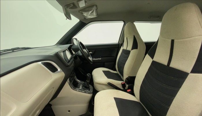 2019 Maruti New Wagon-R ZXI 1.2, Petrol, Manual, 29,805 km, Right Side Front Door Cabin