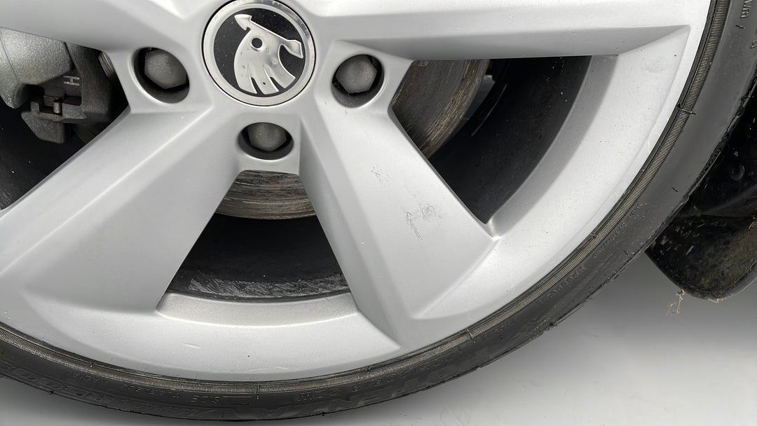 2015 SKODA Octavia 132 Tsi Elegance, Automatic, 110786 km, Wheels Rim Front LHS Scratch