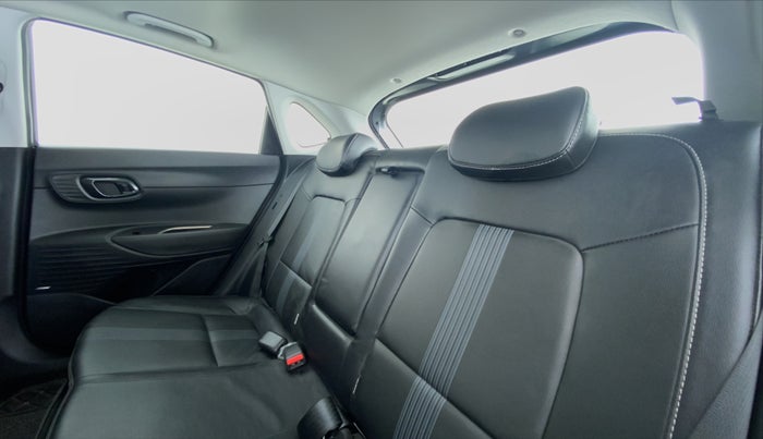 2020 Hyundai NEW I20 ASTA (O) 1.0 TURBO GDI DCT, Petrol, Automatic, 15,960 km, Right Side Rear Door Cabin
