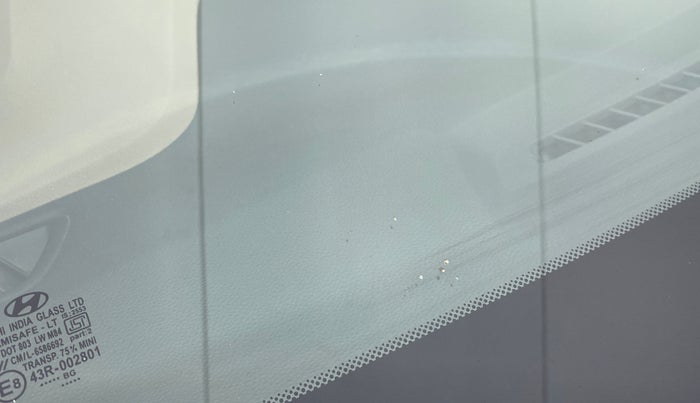 2016 Hyundai Elite i20 SPORTZ 1.2, Petrol, Manual, 19,984 km, Front windshield - Minor spot on windshield