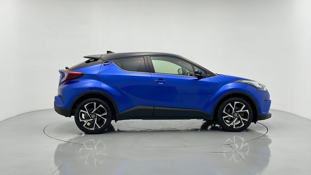 2018 Toyota C-HR Koba (awd), Automatic, 74362 km, Right Side View
