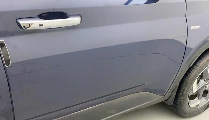 2020 Hyundai VENUE SX 1.0 (O) TURBO IMT, Petrol, Manual, 51,164 km, Driver-side door - Minor scratches