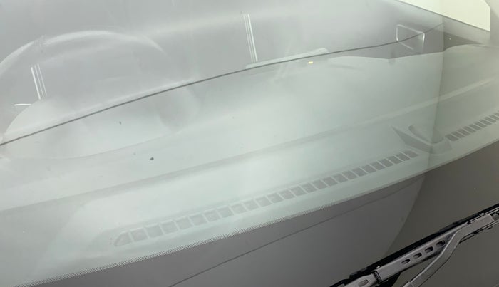 2020 Hyundai VENUE SX 1.0 (O) TURBO IMT, Petrol, Manual, 51,164 km, Front windshield - Minor spot on windshield