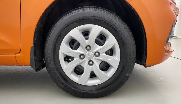 2019 Hyundai Elite i20 1.2 MAGNA PLUS VTVT, Petrol, Manual, 3,691 km, Right Front Tyre