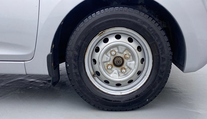 2012 Hyundai Eon ERA PLUS, Petrol, Manual, 44,615 km, Right Front Wheel
