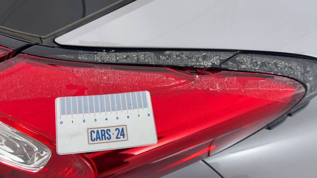 2019 Toyota C-HR (2WD), Automatic, 94482 km, Lights Tail lights RHS Scratch