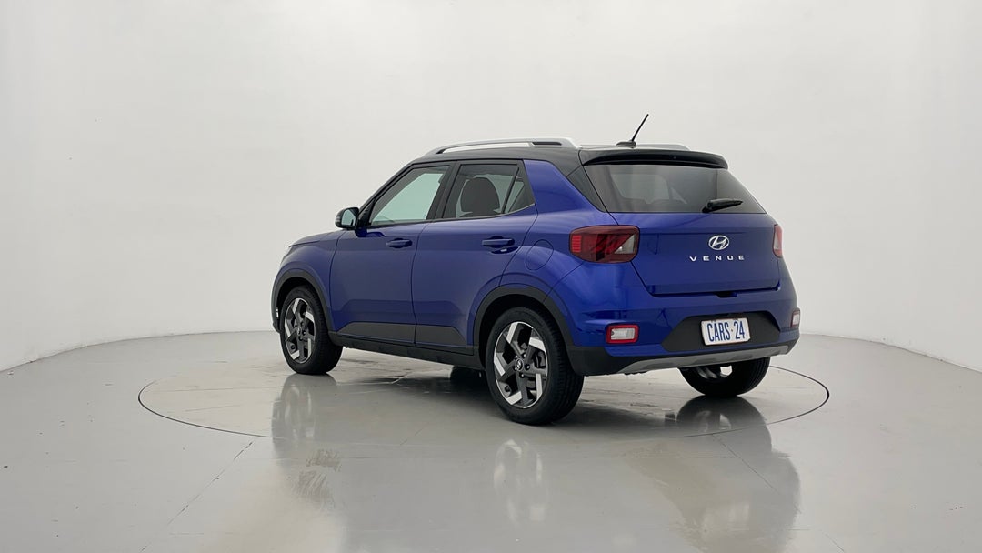 Left Back Diagonal (45- Degree) View