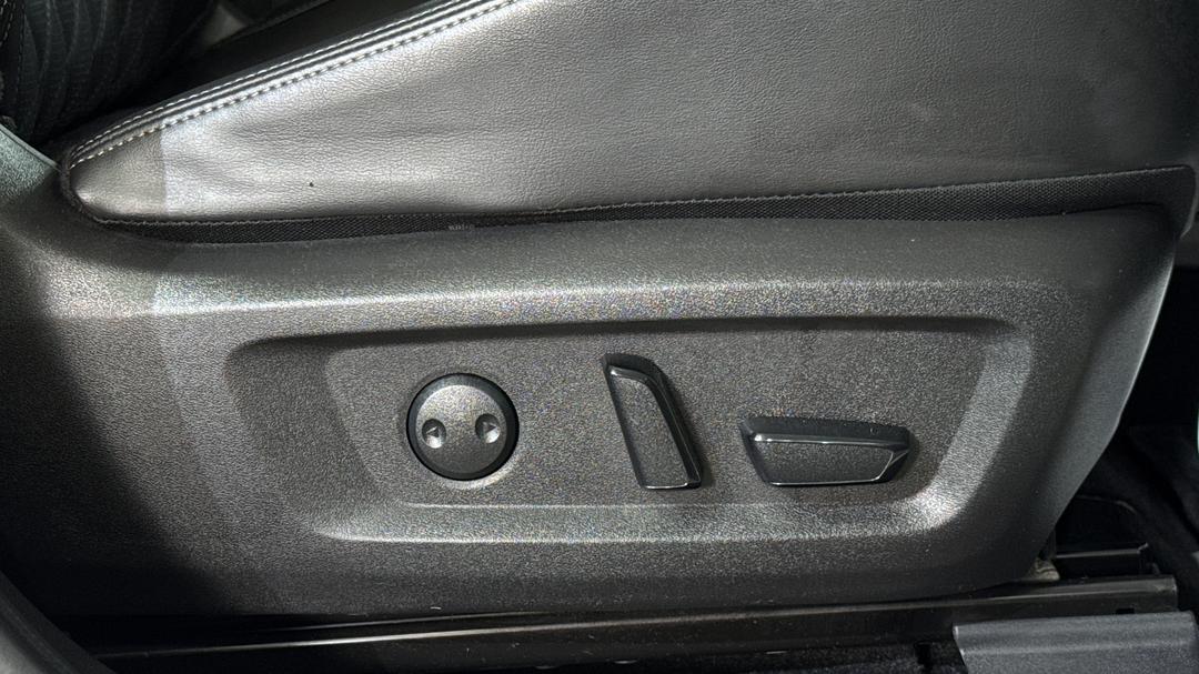 2023 Nissan X-trail Ti-l (4WD) E-power (hybrid), Automatic, 39250 km, Drivers Side Adjustment Panel
