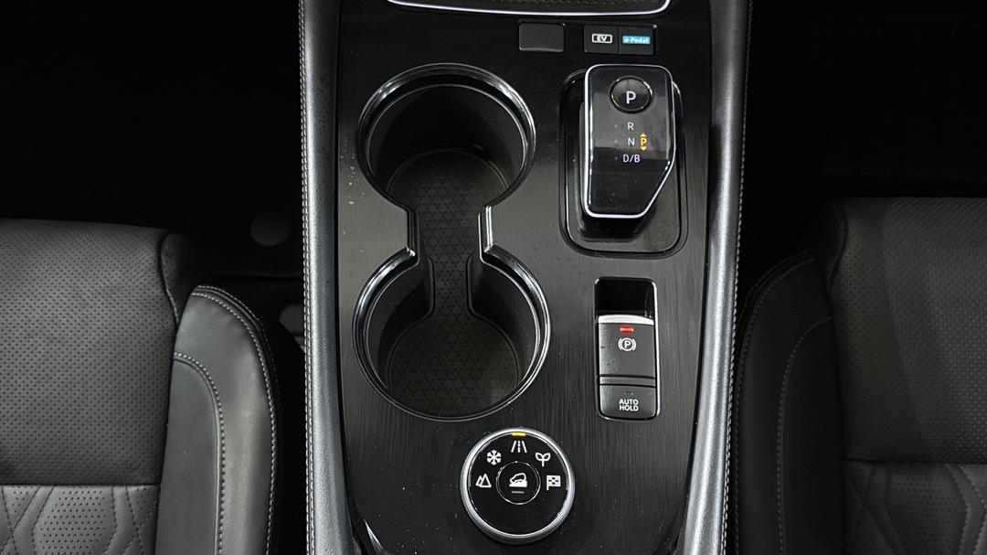 2023 Nissan X-trail Ti-l (4WD) E-power (hybrid), Automatic, 39250 km, Gear Lever 