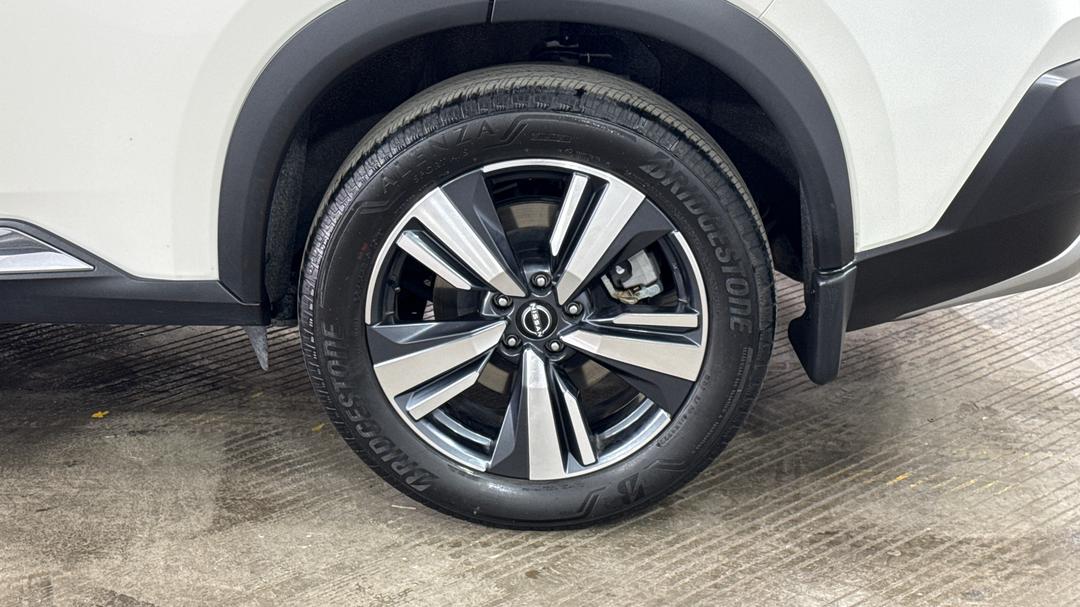 2023 Nissan X-trail Ti-l (4WD) E-power (hybrid), Automatic, 39250 km, Left Rear Wheel