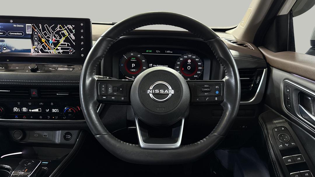2023 Nissan X-trail Ti-l (4WD) E-power (hybrid), Automatic, 39250 km, Steering Wheel Close-up