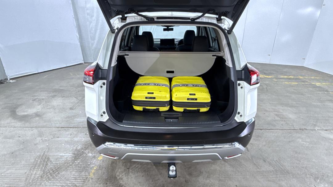 2023 Nissan X-trail Ti-l (4WD) E-power (hybrid), Automatic, 39250 km, Boot Inside View with Luggage