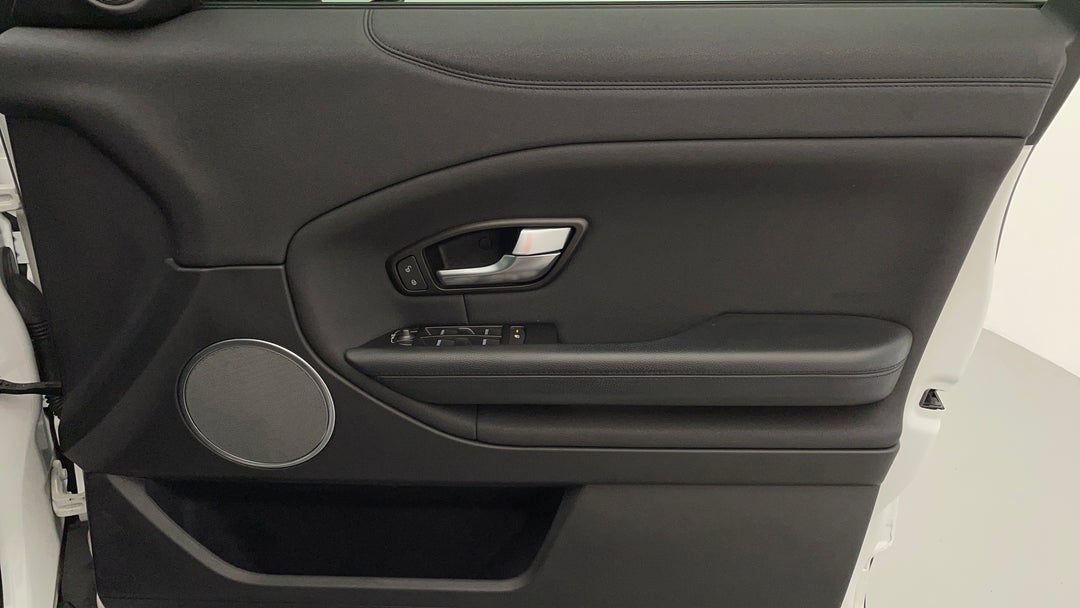 2017 Range Rover Evoque Td4 150 Se, Automatic, 59804 km, Speaker View