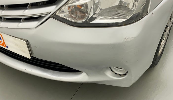 2013 Toyota Etios Liva G, CNG, Manual, 81,876 km, Front bumper - Paint has minor damage