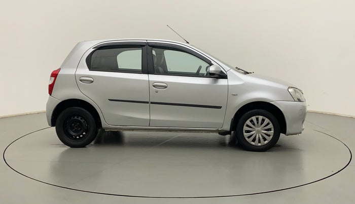 2013 Toyota Etios Liva G, CNG, Manual, 81,876 km, Right Side View