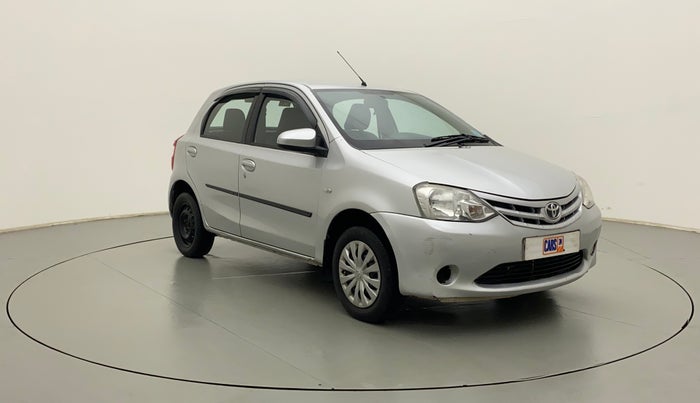 2013 Toyota Etios Liva G, CNG, Manual, 81,876 km, Right Front Diagonal