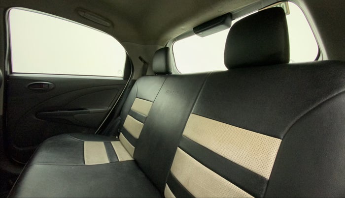 2013 Toyota Etios Liva G, CNG, Manual, 81,876 km, Right Side Rear Door Cabin