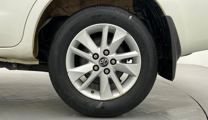 2017 Toyota Innova Crysta 2.7 ZX AT 7 STR, Petrol, Automatic, 85,231 km, Left Rear Wheel