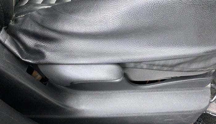 2019 Maruti Vitara Brezza VDI, Diesel, Manual, 25,691 km, Driver Side Adjustment Panel