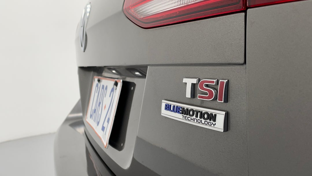 Badge (Boot Right Side)