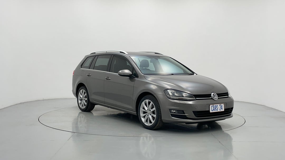 Right Front Diagonal (45- Degree) View