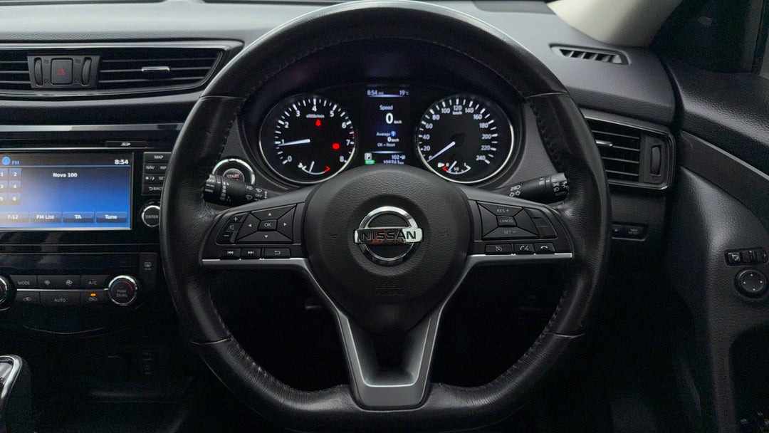 2017 Nissan X-trail St-l (2wd), Automatic, 108741 km, Steering Wheel Close-up