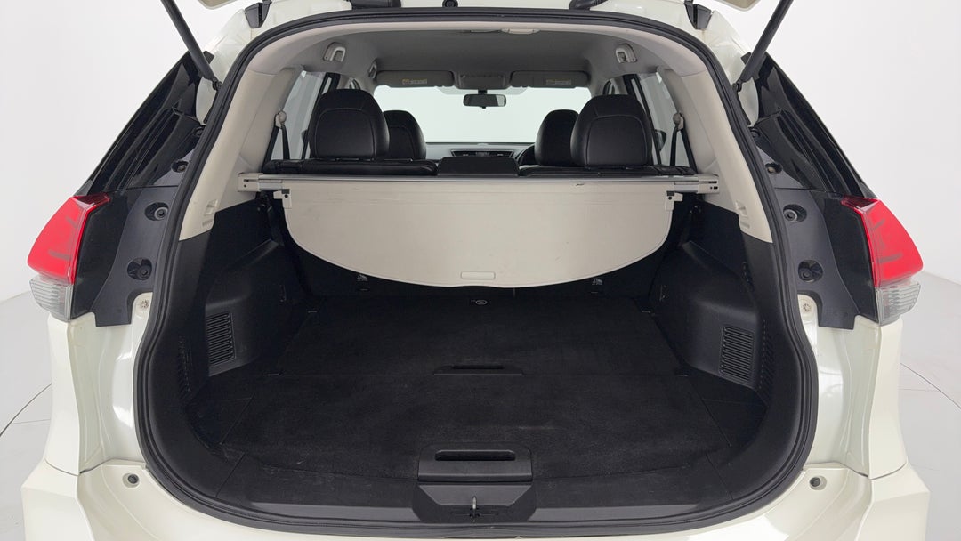 2017 Nissan X-trail St-l (2wd), Automatic, 108741 km, Boot Inside View