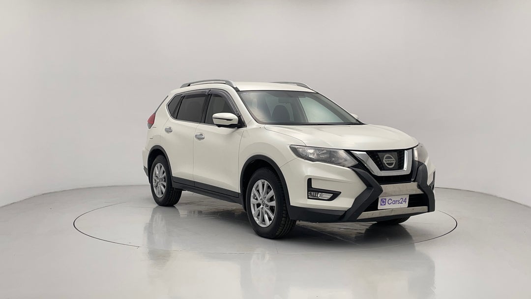 2017 Nissan X-trail St-l (2wd), Automatic, 108741 km, Right Front Diagonal (45- Degree) View