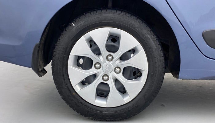 2016 Hyundai Xcent S 1.2, Petrol, Manual, 42,313 km, Right Rear Wheel