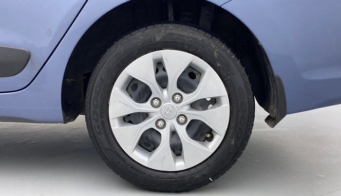 2016 Hyundai Xcent S 1.2, Petrol, Manual, 42,313 km, Left Rear Wheel