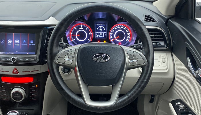 2021 Mahindra XUV300 W8 DIESEL MT, Diesel, Manual, 33,960 km, Steering Wheel Close Up