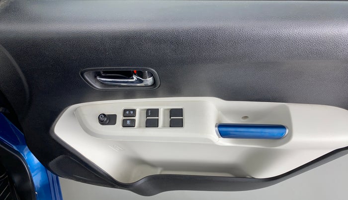 2017 Maruti IGNIS DELTA 1.2 K12 AMT, Petrol, Automatic, 18,893 km, Driver Side Door Panels Control